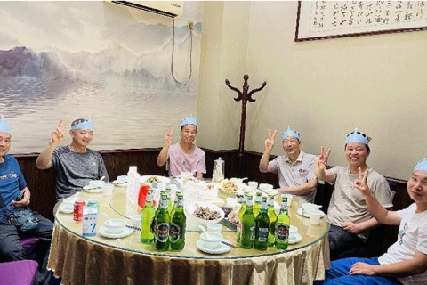 企業(yè)文化的員工生日派對(duì)